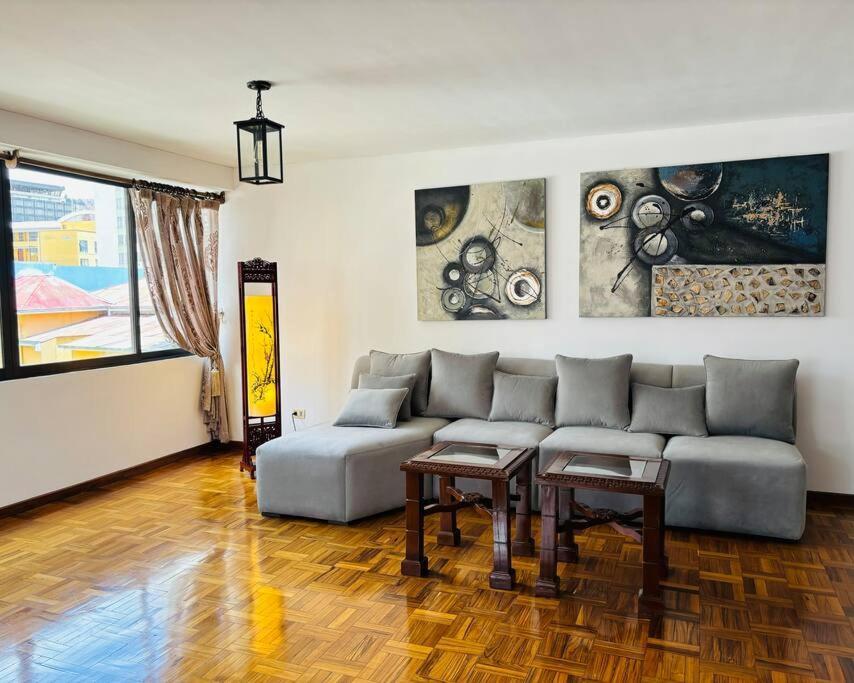 Centro Ciudad ,plaza Avaroa , Duplex Departamento Apartamento *